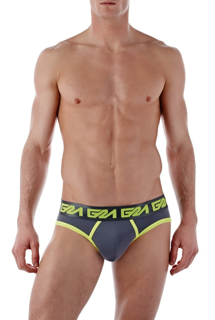 Garcon Model Watson Brief