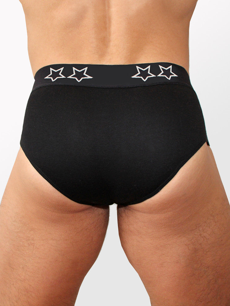 KickSagat: The Kick Brief Black