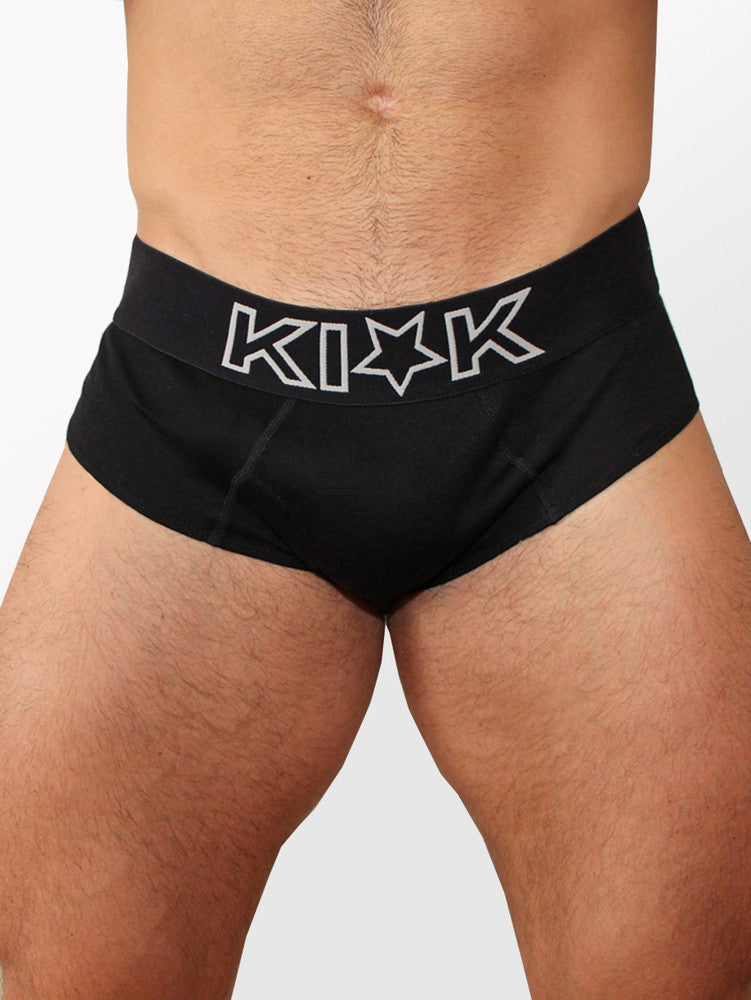 KickSagat: The Kick Brief Black